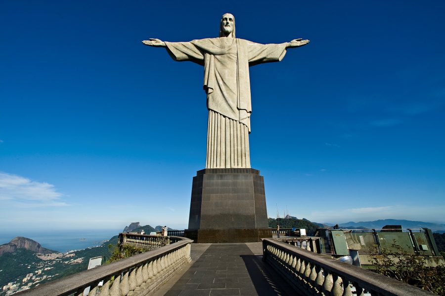 CRISTO + CITY TOUR